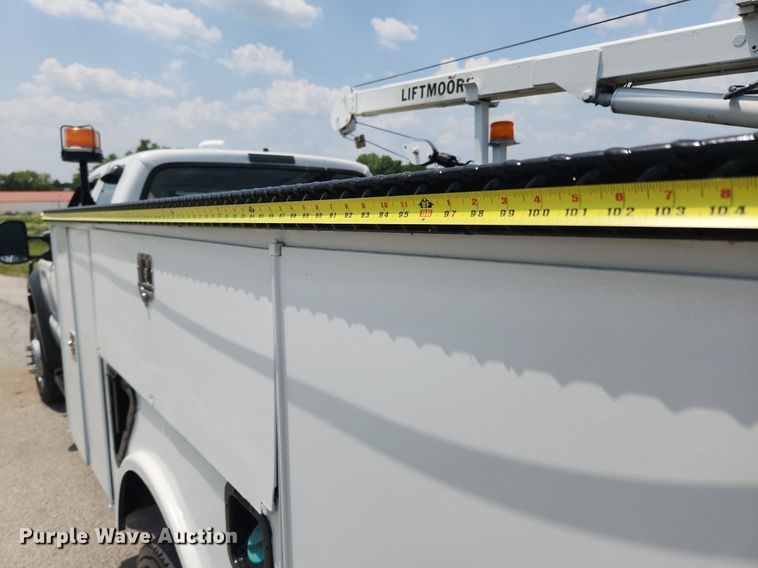 image for item OK9600 2007 Ford F450 Super Duty XL  utility / service truck