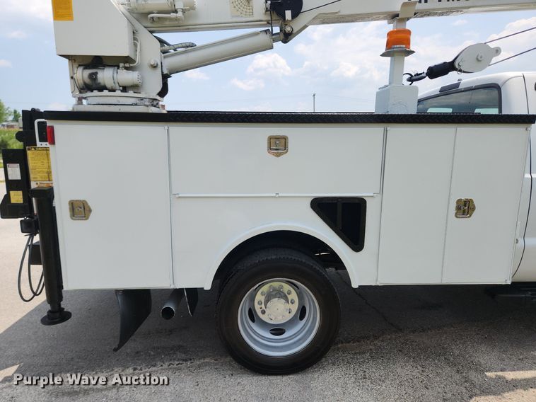 image for item OK9600 2007 Ford F450 Super Duty XL  utility / service truck