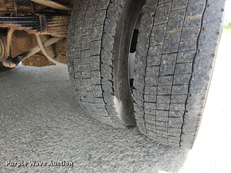 image for item OK9600 2007 Ford F450 Super Duty XL  utility / service truck