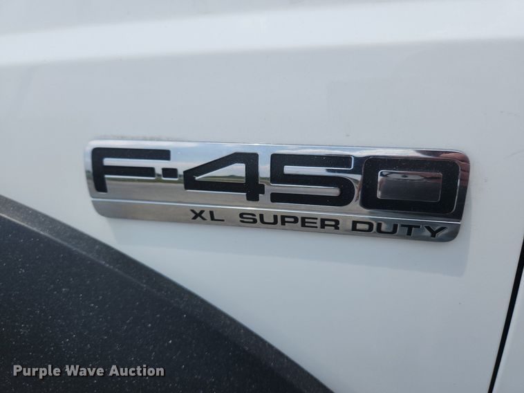 image for item OK9600 2007 Ford F450 Super Duty XL  utility / service truck