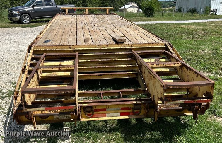 image for item OK9710 1996 Loadmaster  equipment trailer