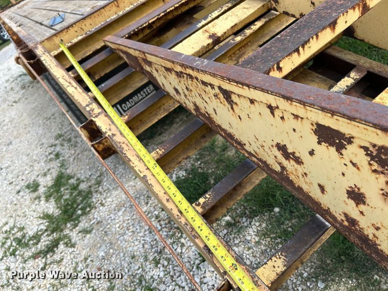 image for item OK9710 1996 Loadmaster  equipment trailer