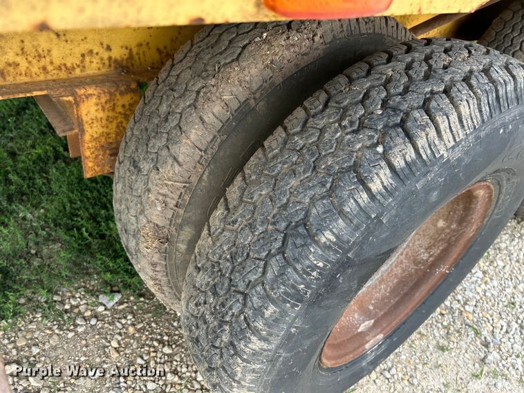 image for item OK9710 1996 Loadmaster  equipment trailer