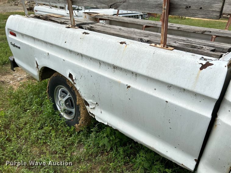 image for item OK9733 1978 Ford F150  pickup truck