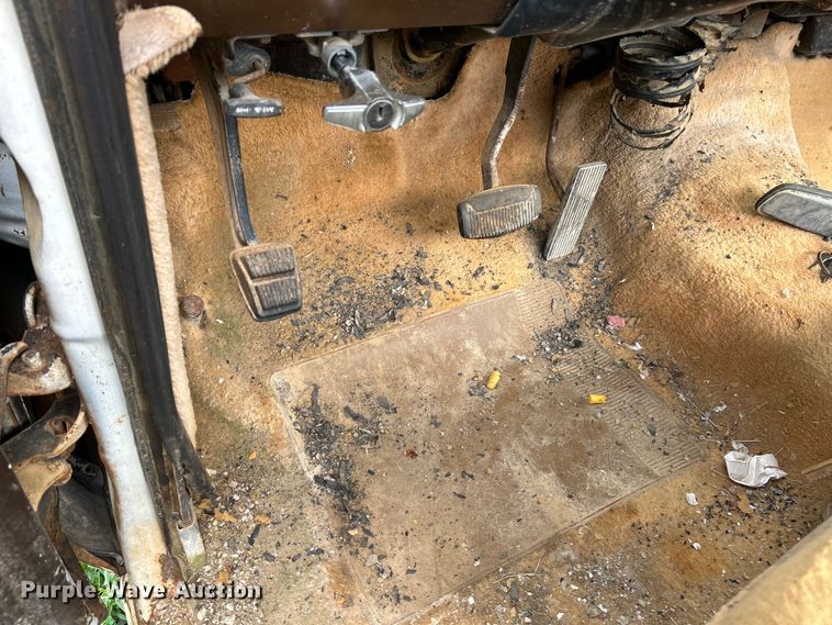 image for item OK9733 1978 Ford F150  pickup truck