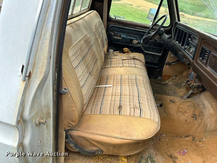 image for item OK9733 1978 Ford F150  pickup truck