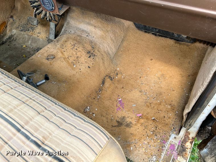 image for item OK9733 1978 Ford F150  pickup truck