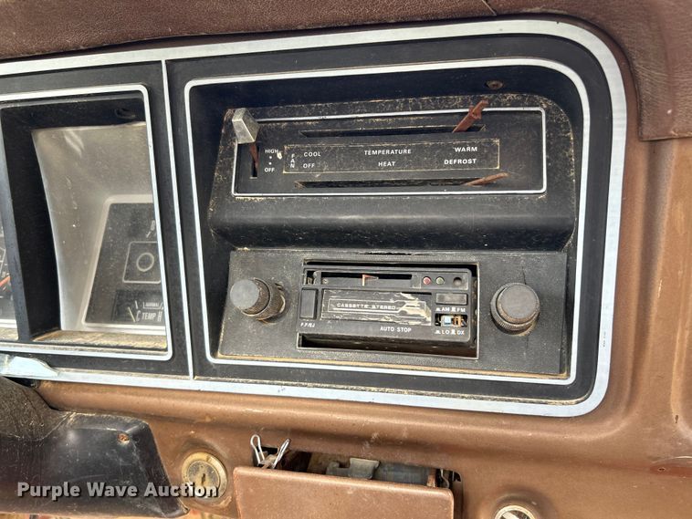 image for item OK9734 1978 Ford F150  pickup truck