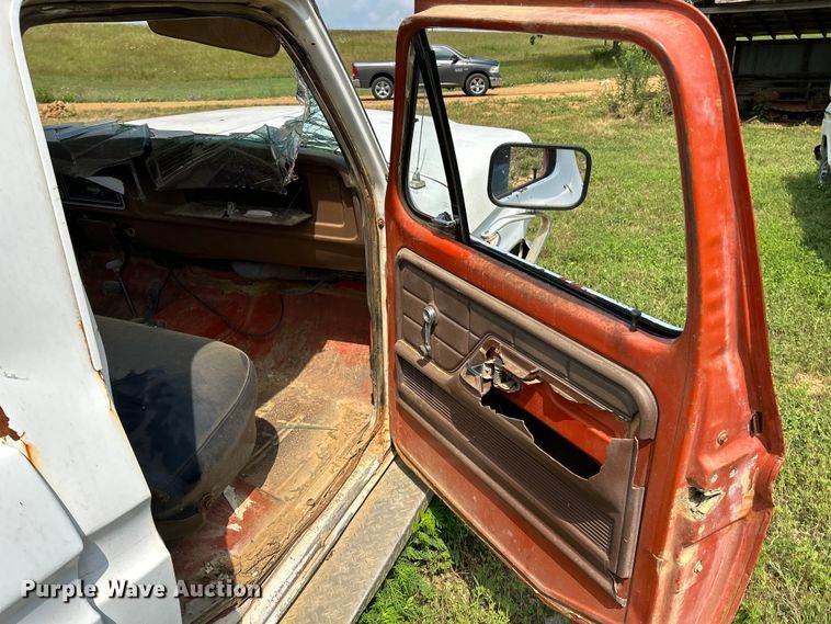 image for item OK9734 1978 Ford F150  pickup truck