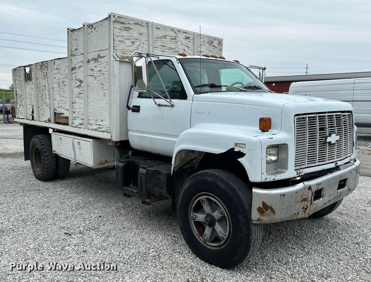 image for item OK9736 1993 Chevrolet C7  dump flatbed truck
