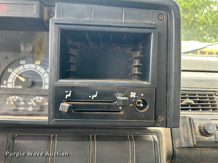 image for item OK9736 1993 Chevrolet C7  dump flatbed truck