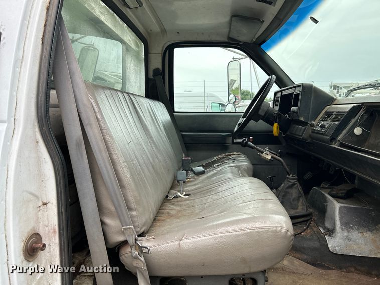 image for item OK9736 1993 Chevrolet C7  dump flatbed truck