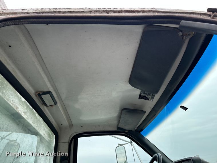 image for item OK9736 1993 Chevrolet C7  dump flatbed truck