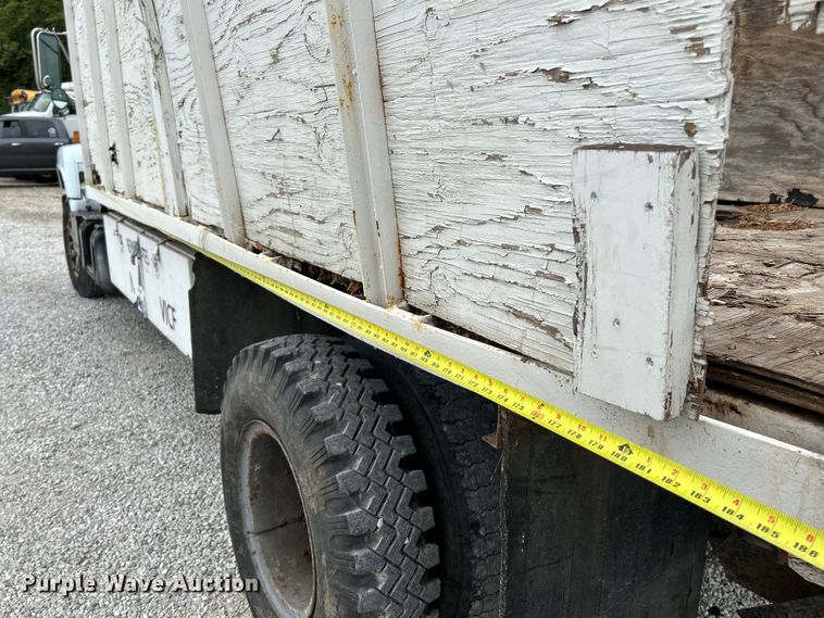 image for item OK9736 1993 Chevrolet C7  dump flatbed truck