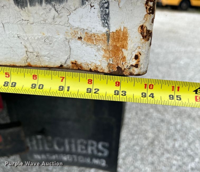 image for item OK9736 1993 Chevrolet C7  dump flatbed truck