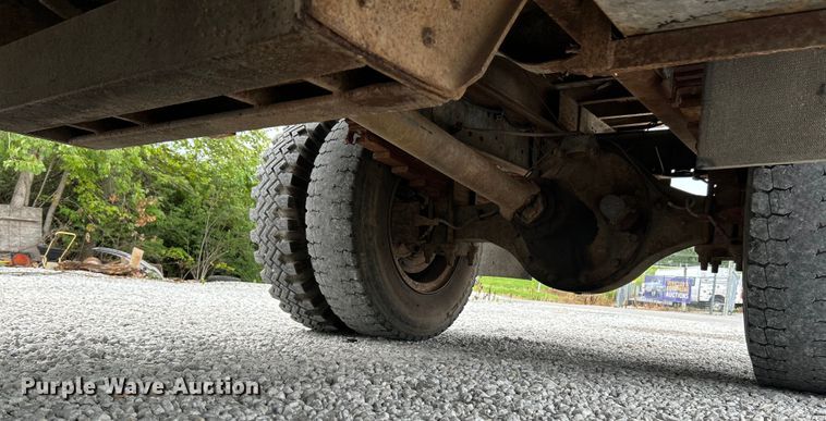 image for item OK9736 1993 Chevrolet C7  dump flatbed truck