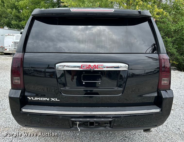 image for item OK9738 2016 GMC Yukon XL Denali  SUV