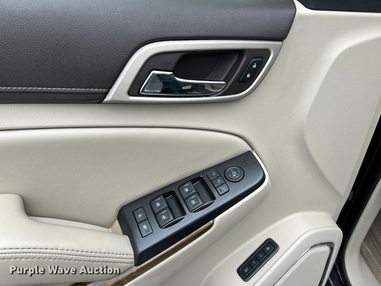 image for item OK9738 2016 GMC Yukon XL Denali  SUV