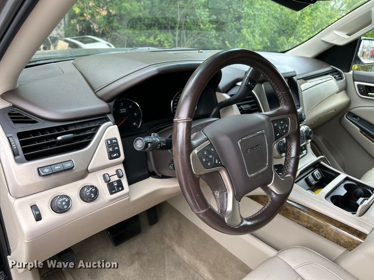 image for item OK9738 2016 GMC Yukon XL Denali  SUV