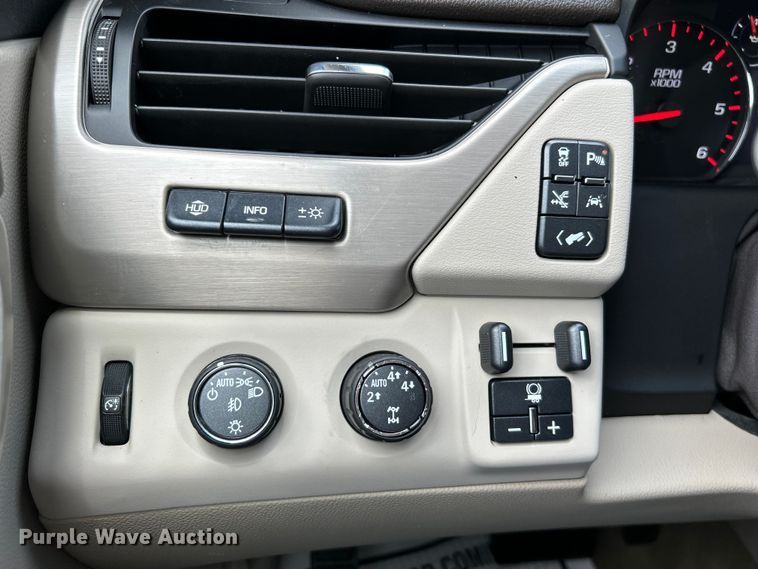 image for item OK9738 2016 GMC Yukon XL Denali  SUV