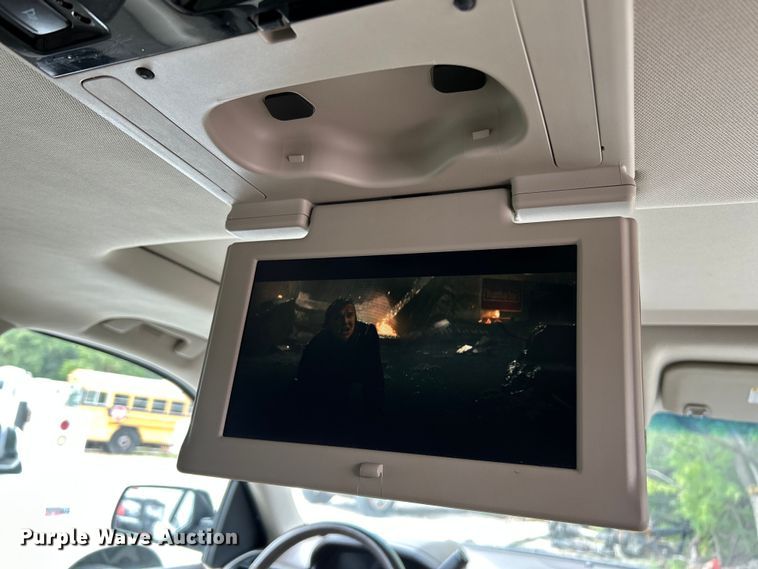 image for item OK9738 2016 GMC Yukon XL Denali  SUV