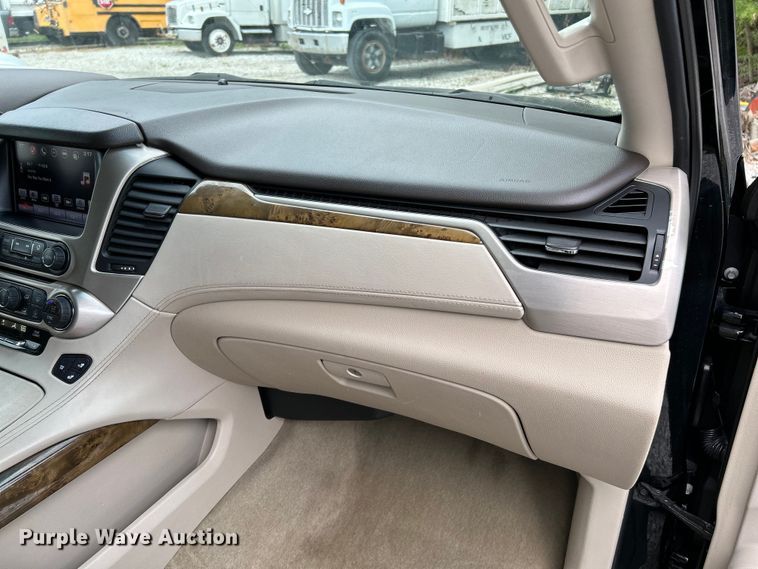 image for item OK9738 2016 GMC Yukon XL Denali  SUV