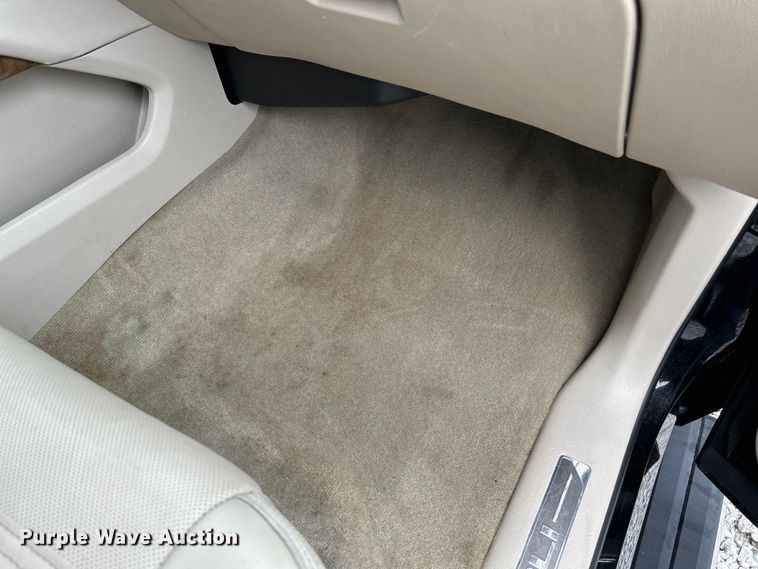 image for item OK9738 2016 GMC Yukon XL Denali  SUV