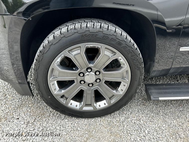 image for item OK9738 2016 GMC Yukon XL Denali  SUV