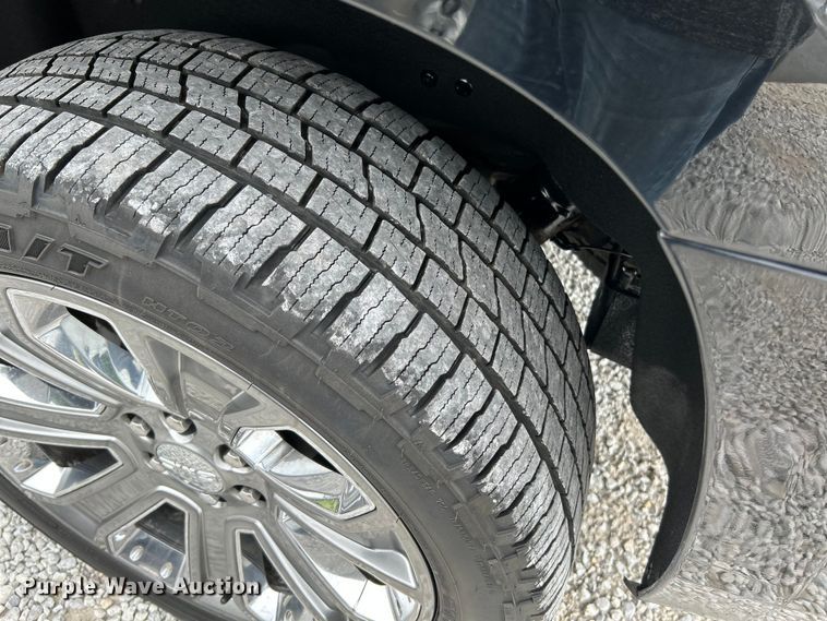 image for item OK9738 2016 GMC Yukon XL Denali  SUV