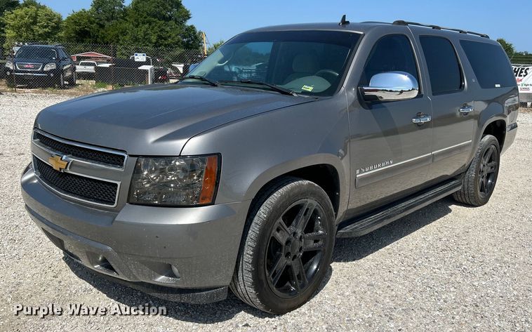 image for item OK9754 2007 Chevrolet Suburban LT  SUV