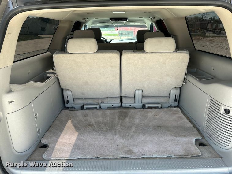 image for item OK9754 2007 Chevrolet Suburban LT  SUV
