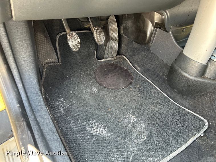 image for item OK9755 2006 Mini Cooper  convertible