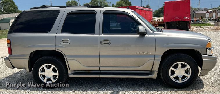 image for item OK9756 2003 GMC Yukon Denali  SUV