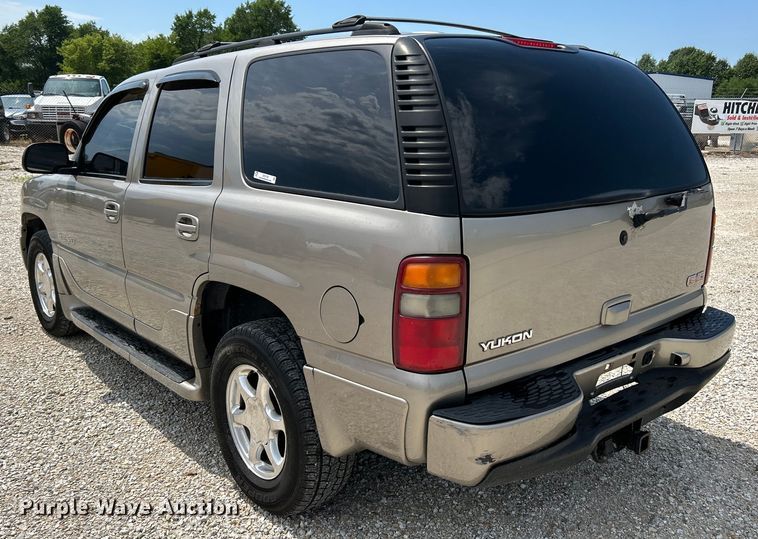 image for item OK9756 2003 GMC Yukon Denali  SUV