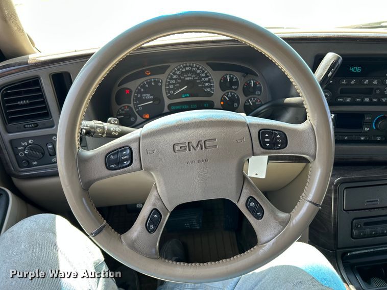 image for item OK9756 2003 GMC Yukon Denali  SUV