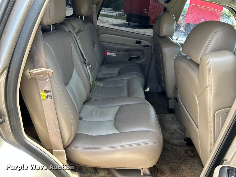 image for item OK9756 2003 GMC Yukon Denali  SUV