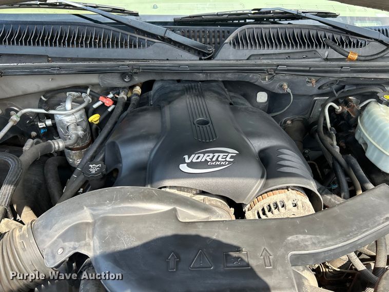 image for item OK9756 2003 GMC Yukon Denali  SUV