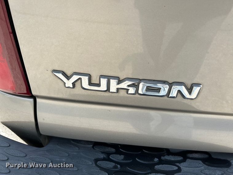 image for item OK9756 2003 GMC Yukon Denali  SUV