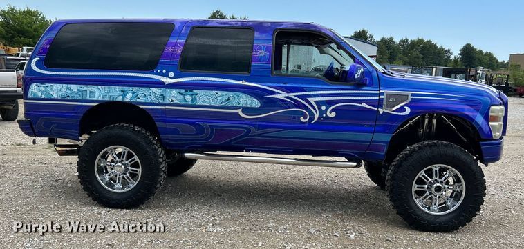 image for item OK9758 2004 Ford Excursion  SUV