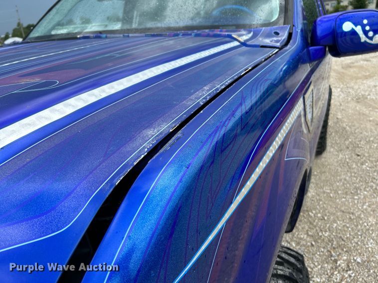 image for item OK9758 2004 Ford Excursion  SUV