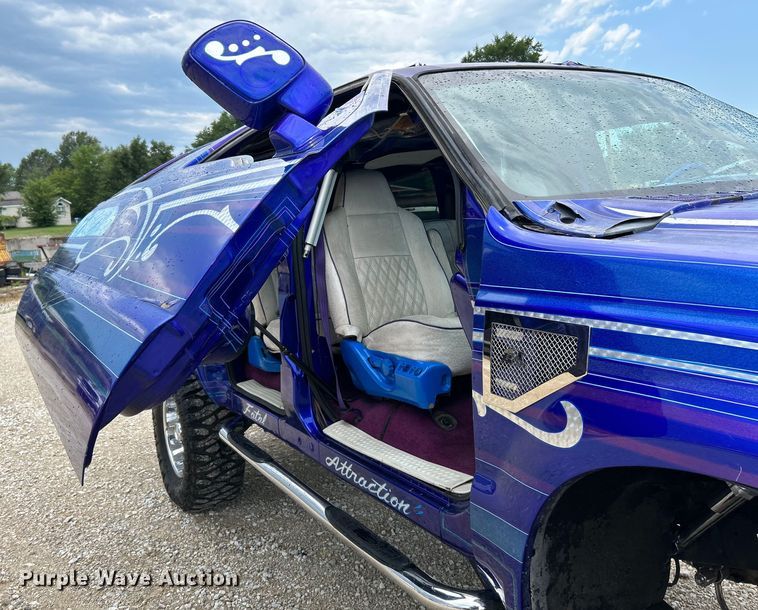 image for item OK9758 2004 Ford Excursion  SUV