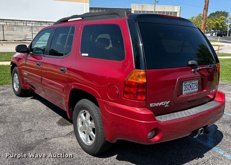 image for item OK9764 2004 GMC Envoy XL  SUV