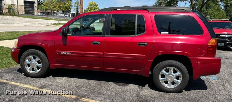 image for item OK9764 2004 GMC Envoy XL  SUV