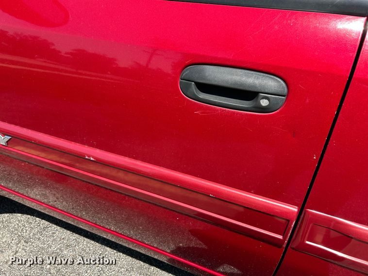 image for item OK9764 2004 GMC Envoy XL  SUV