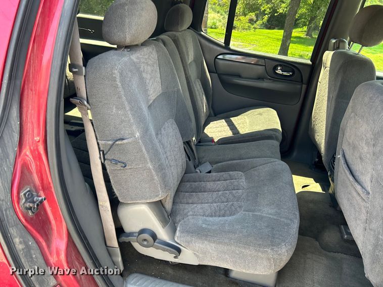 image for item OK9764 2004 GMC Envoy XL  SUV