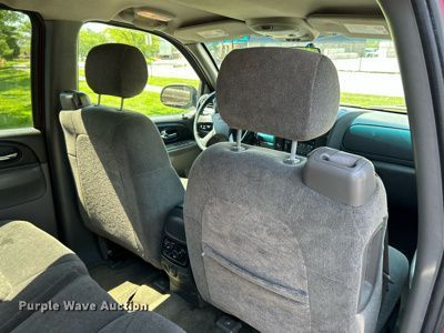 image for item OK9764 2004 GMC Envoy XL  SUV