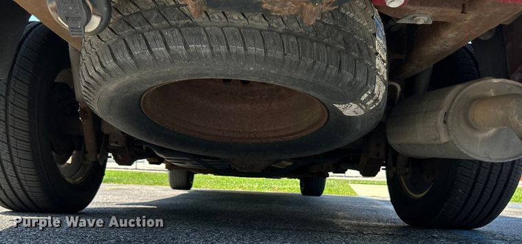 image for item OK9764 2004 GMC Envoy XL  SUV