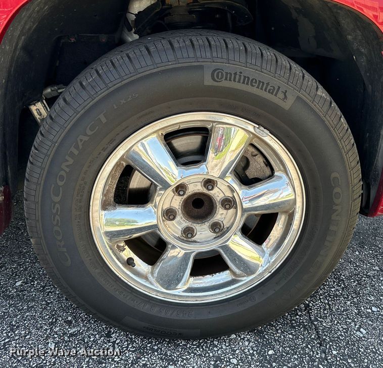 image for item OK9764 2004 GMC Envoy XL  SUV