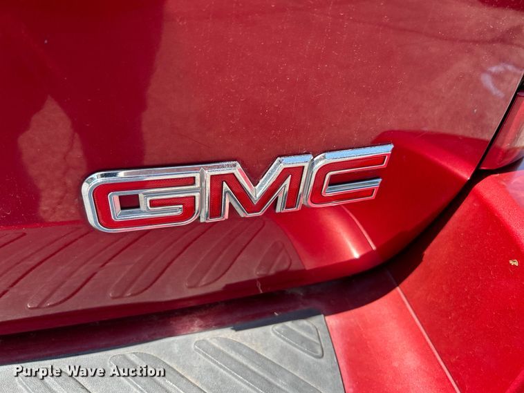 image for item OK9764 2004 GMC Envoy XL  SUV