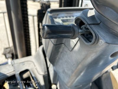 image for item OK9765 Caterpillar 2P6000  forklift